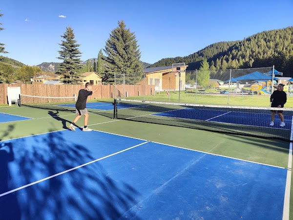 Ferry Peak Park grounds