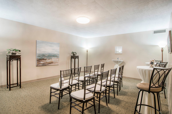 Finley-Sunset Hills Mortuary & Sunset Hills Memorial Park grounds