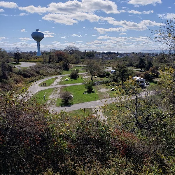 Fishermen's Memorial State Park and Campground grounds