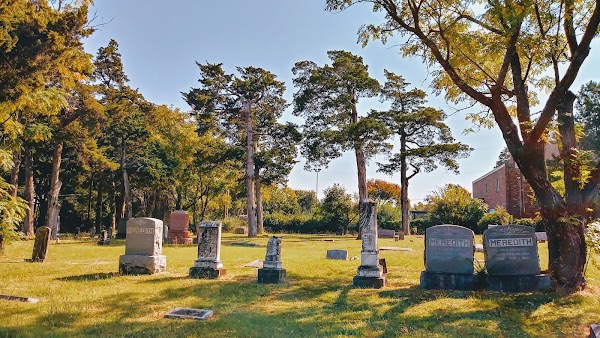 Five Mile Cemetery - Historic Texas Cemetery grounds