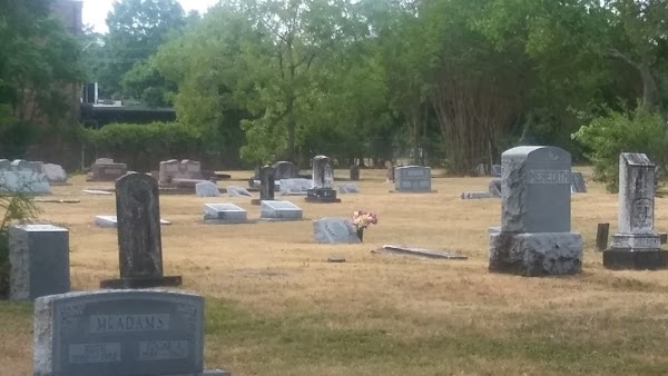 Five Mile Cemetery - Historic Texas Cemetery grounds