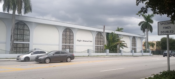 Flagler Memorial Park grounds