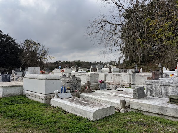 Fleming Cemetery grounds
