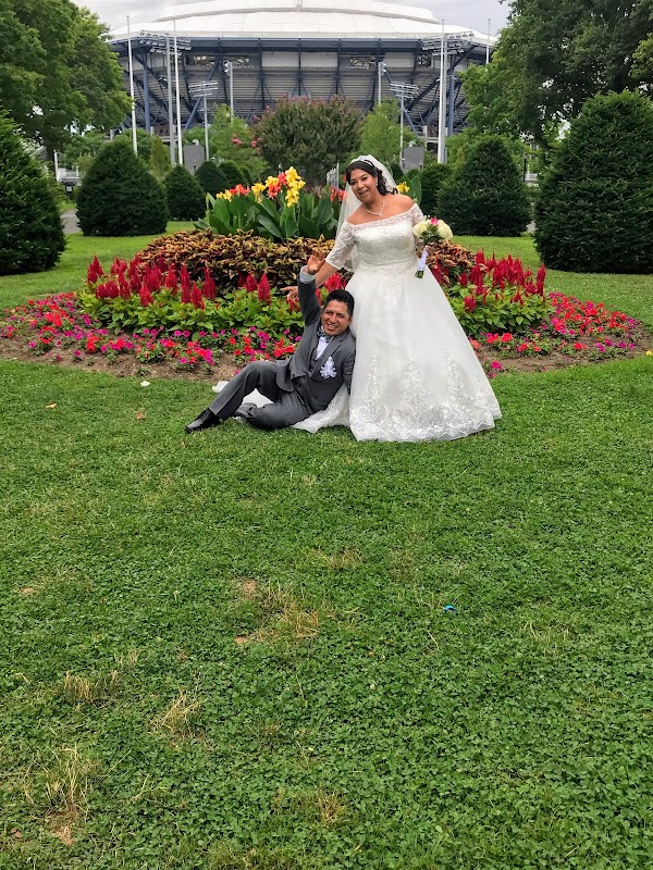 Flushing Park Memorial grounds