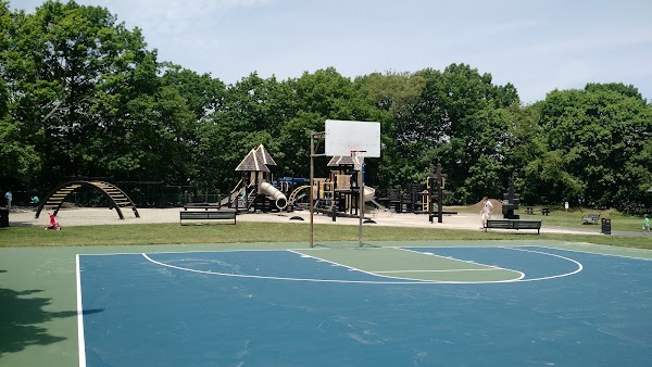 Foote Memorial Park grounds