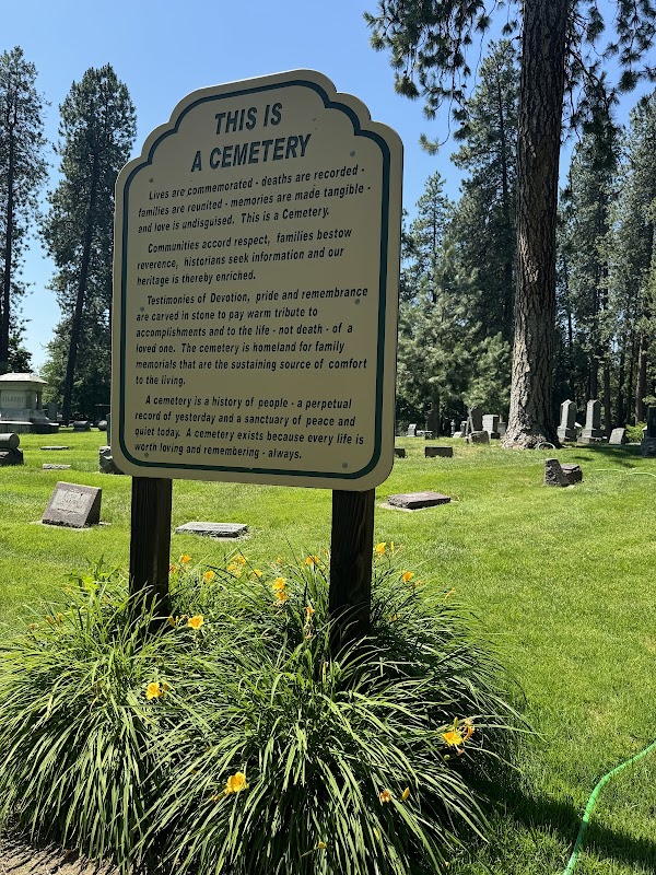 Forest Cemetery grounds