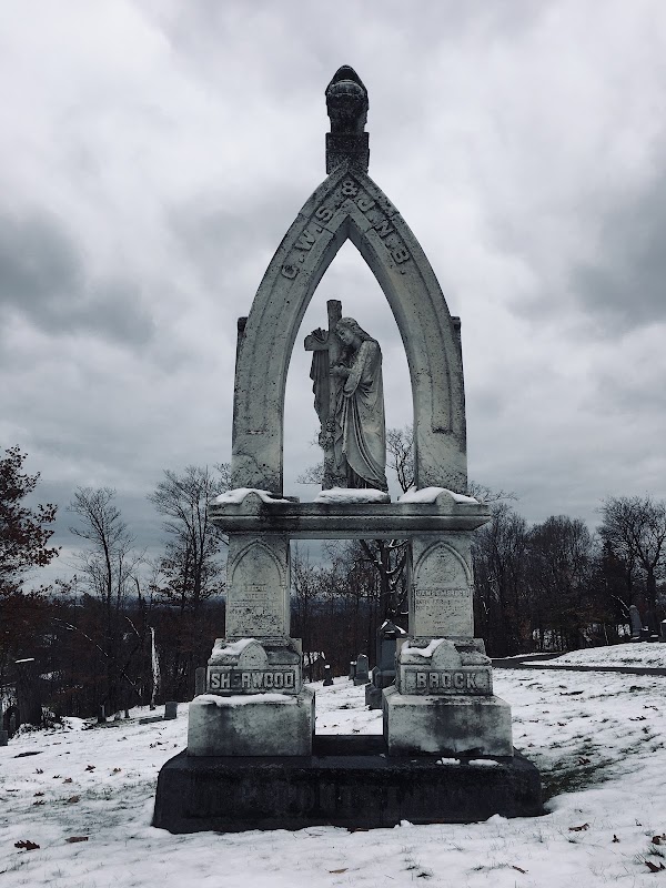Forest Hill Cemetery grounds