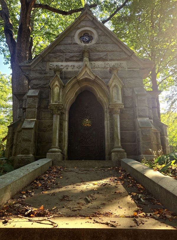 Forest Hills Cemetery grounds