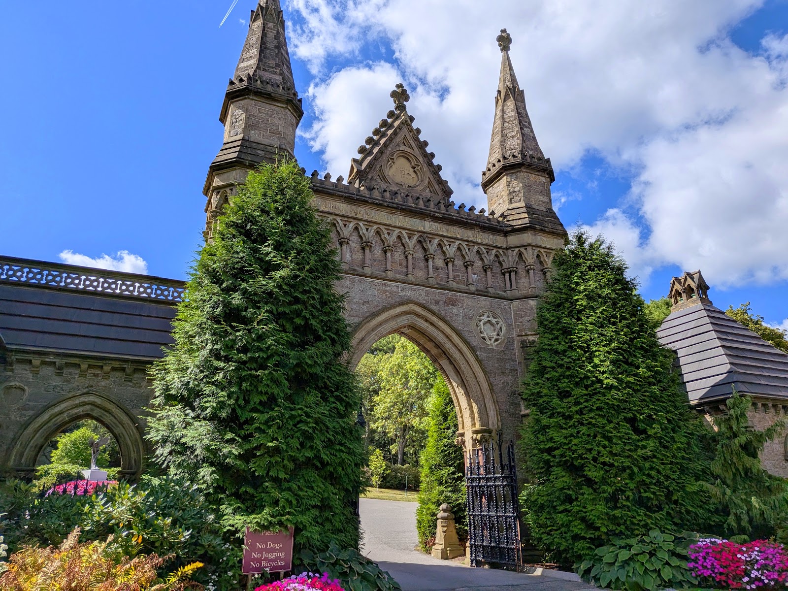 Forest Hills Cemetery