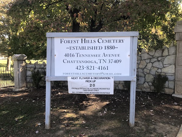 Forest Hills Cemetery grounds