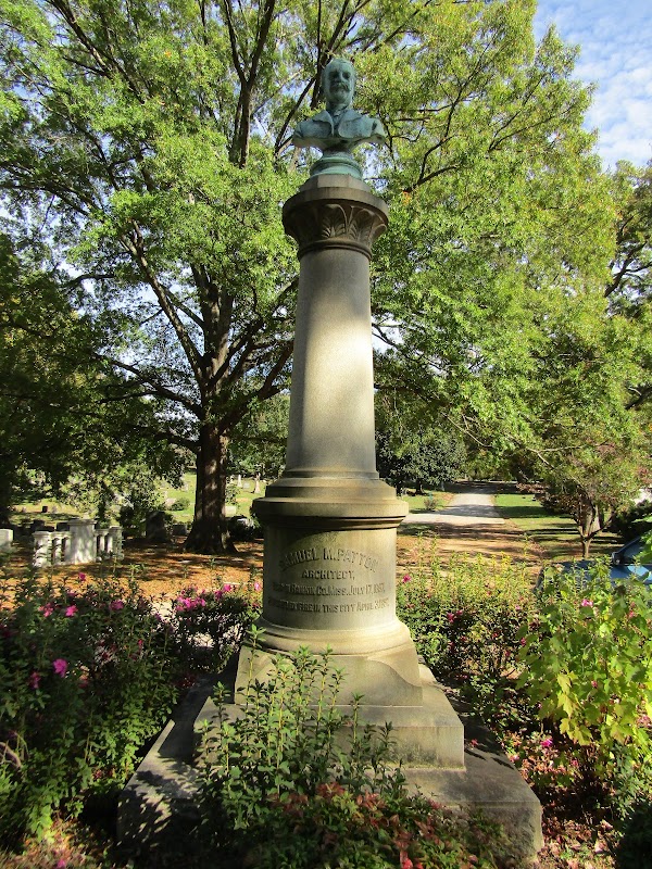 Forest Hills Cemetery grounds