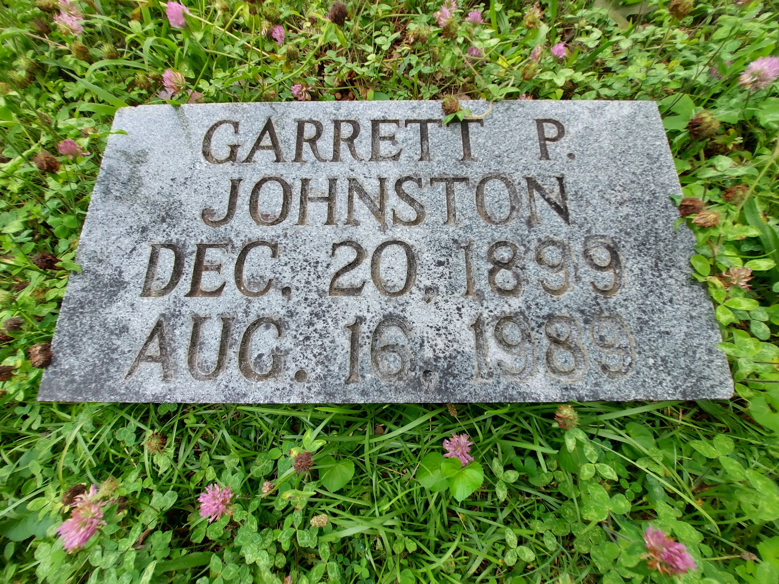 Forest Hills Cemetery cemetery grounds and headstones