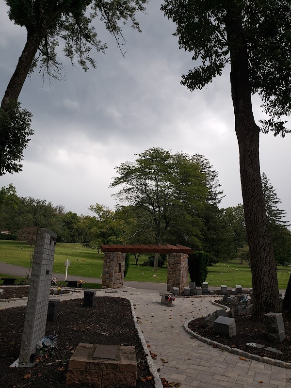 Forest Hills Memorial Park grounds