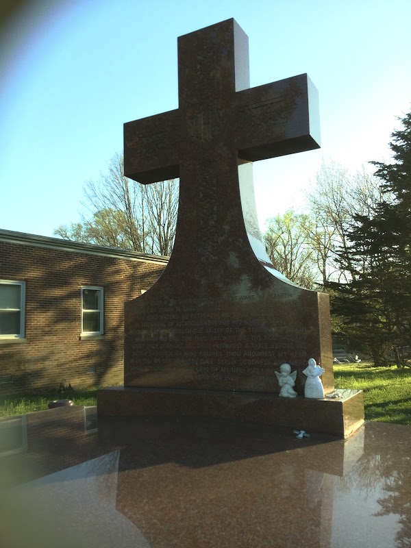 Forest Lawn Cemetery grounds