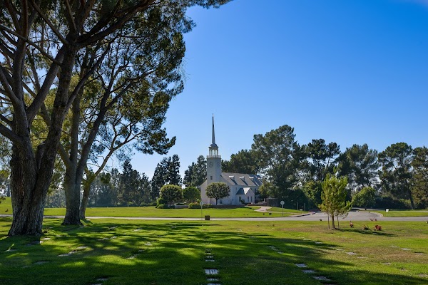 Forest Lawn grounds