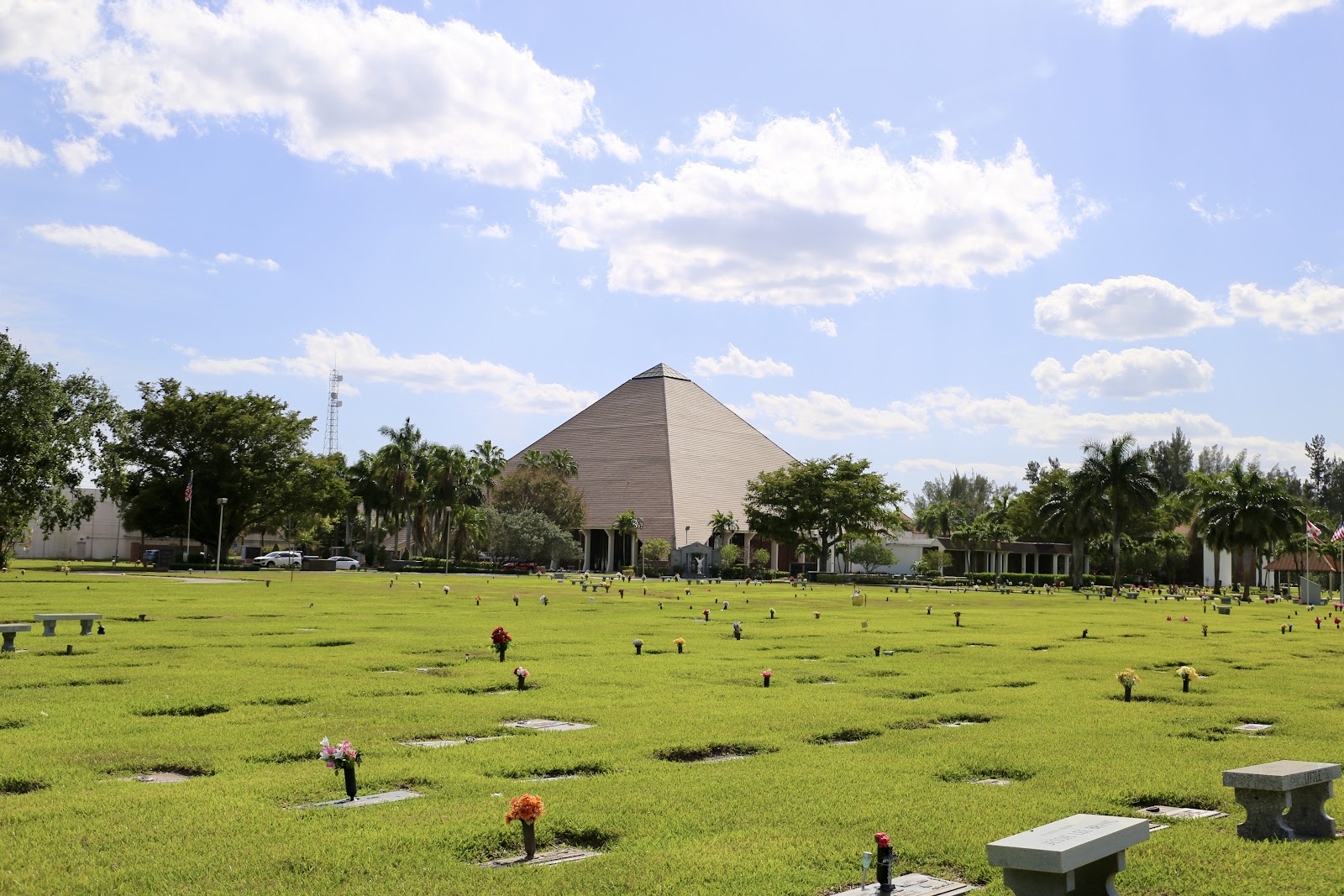 Forest Lawn Memorial Gardens