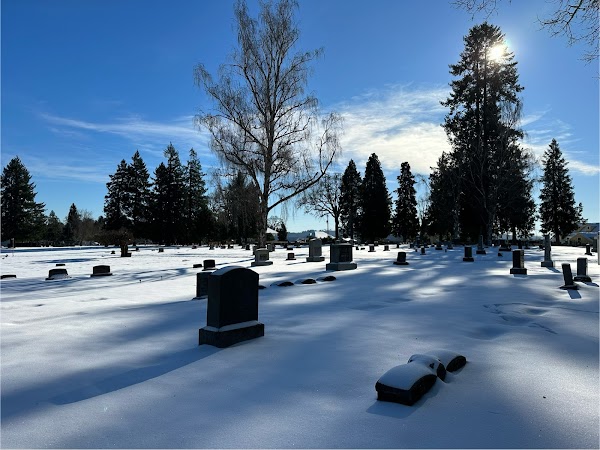 Forest View Cemetery grounds