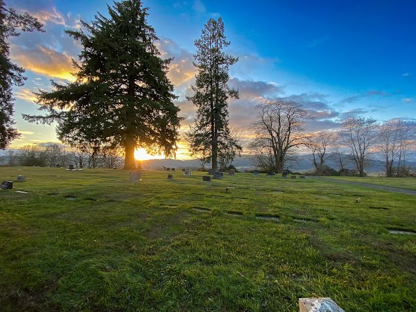 Forest View Cemetery grounds