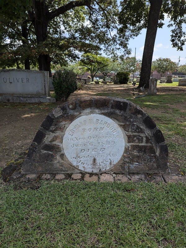 Forrest Cemetery grounds