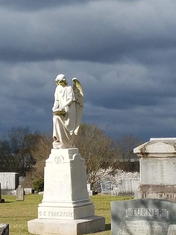 Forrest Cemetery grounds