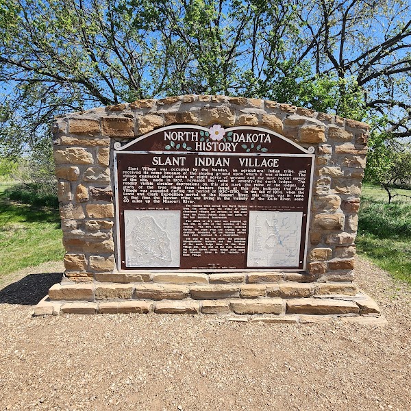 Fort Abraham Lincoln State Park grounds