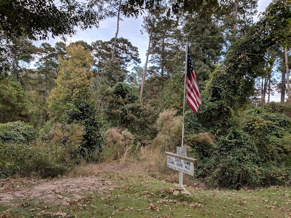 Fort Beauregard Veteran's Memorial Park grounds
