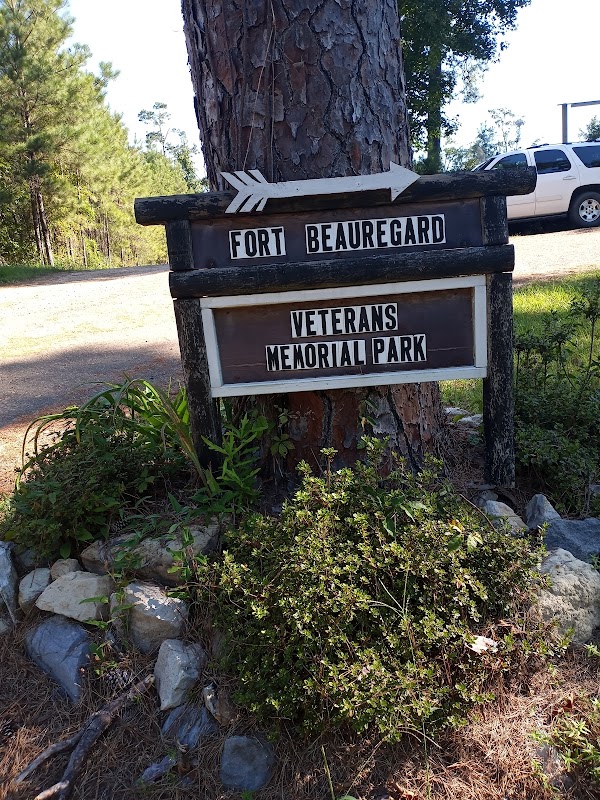 Fort Beauregard Veteran's Memorial Park grounds