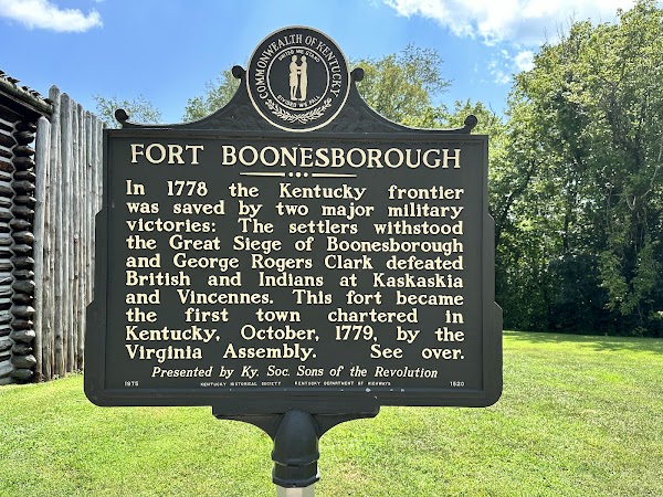 Fort Boonesborough State Park grounds