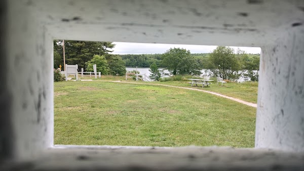 Fort Edgecomb Memorial Park grounds