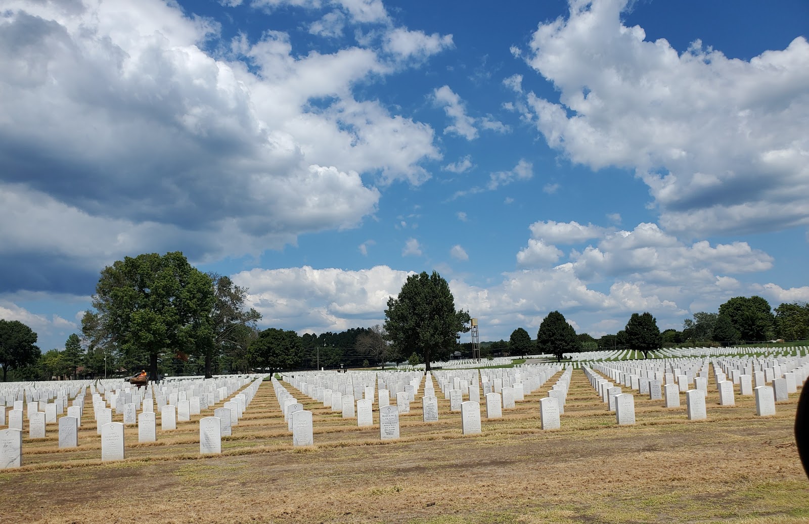 Fort Gibson National Cemetery cemetery grounds and headstones