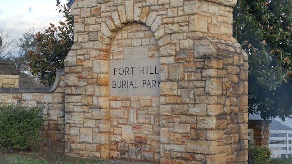 Fort Hill Memorial Park grounds