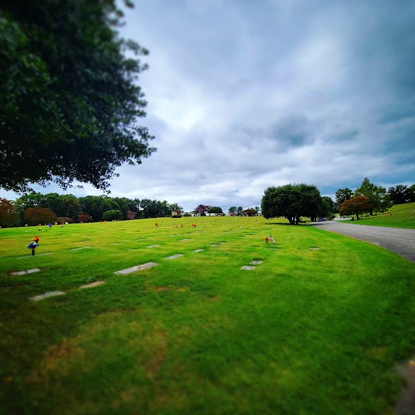 Fort Hill Memorial Park grounds