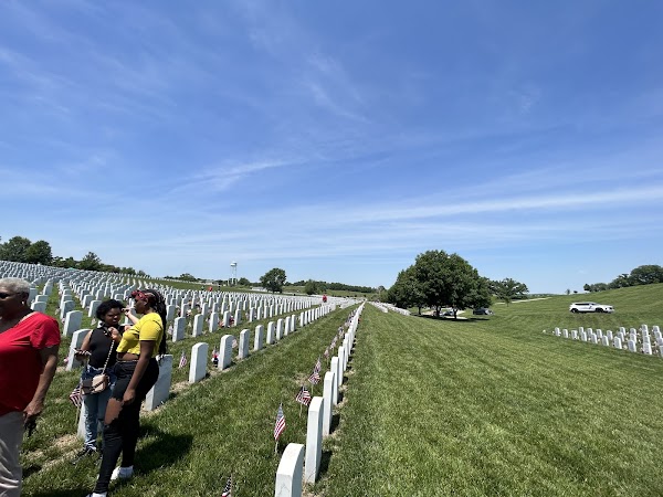 Fort Leavenworth National Cemetery grounds