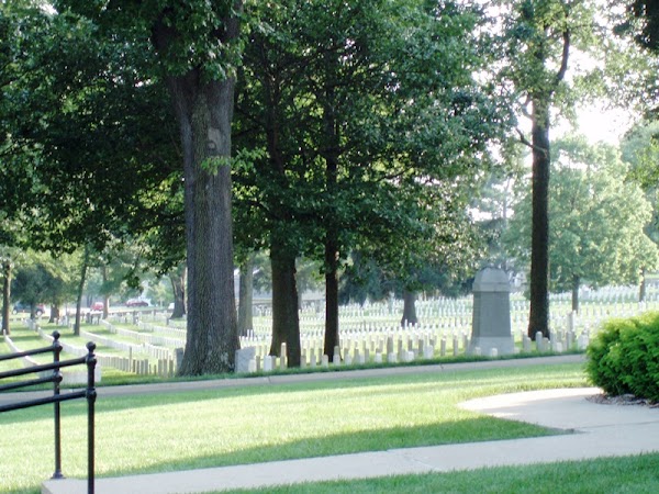 Fort Leavenworth National Cemetery grounds