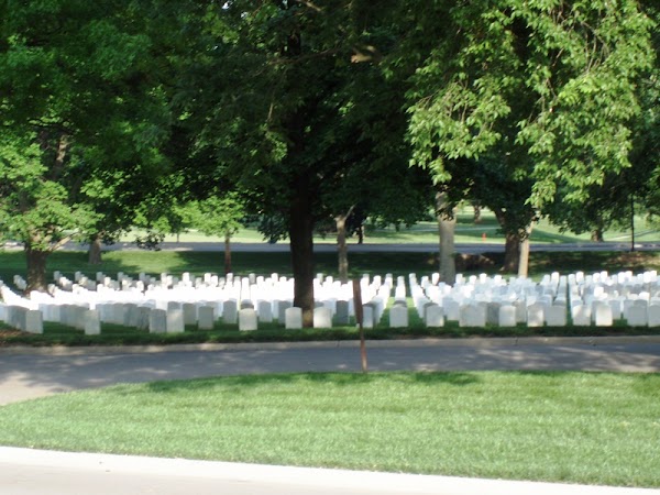Fort Leavenworth National Cemetery grounds