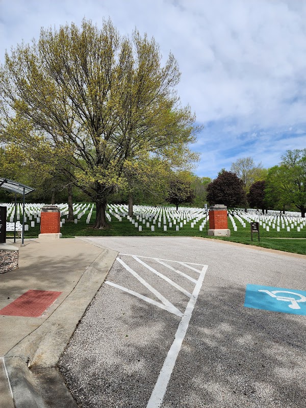Fort Leavenworth National Cemetery grounds