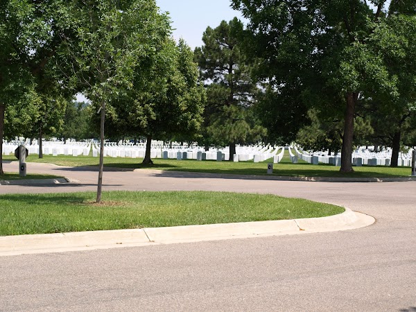 Fort Logan National Cemetery grounds