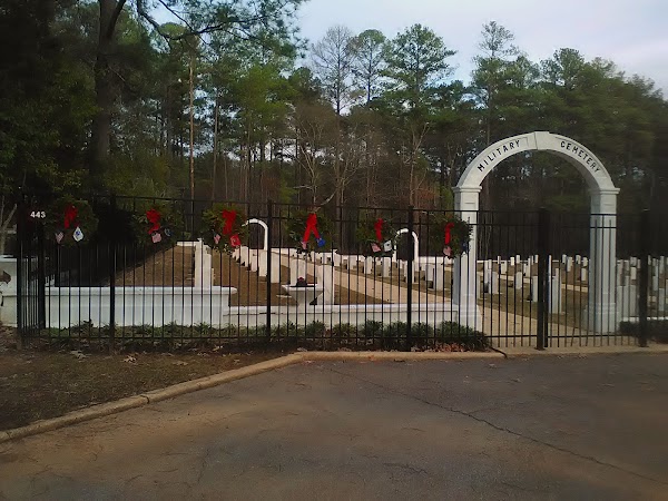Fort McClellan Post Cemetery grounds