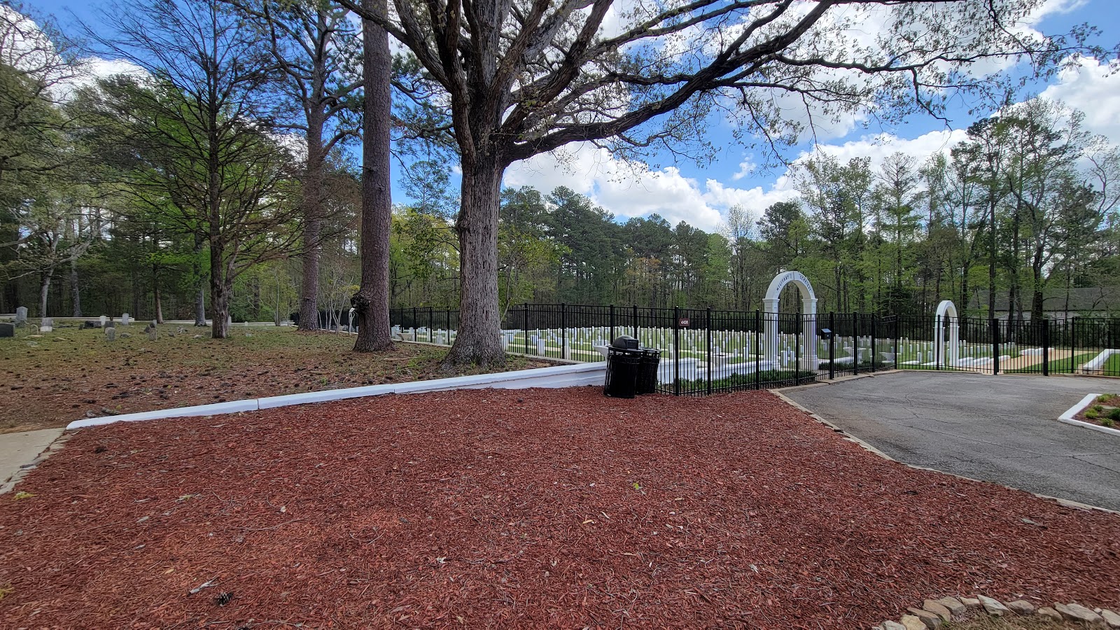 Fort McClellan Post Cemetery cemetery grounds and headstones