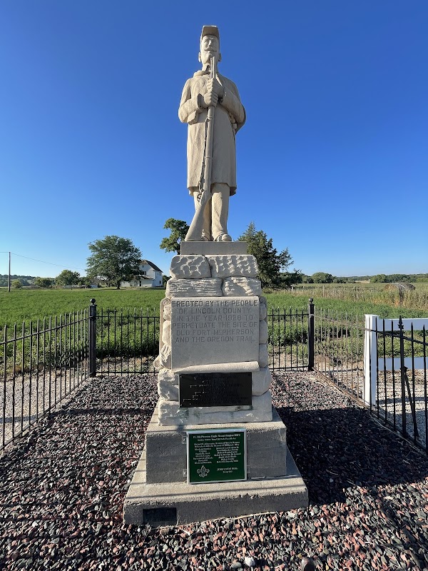 Fort McPherson National Cemetery grounds