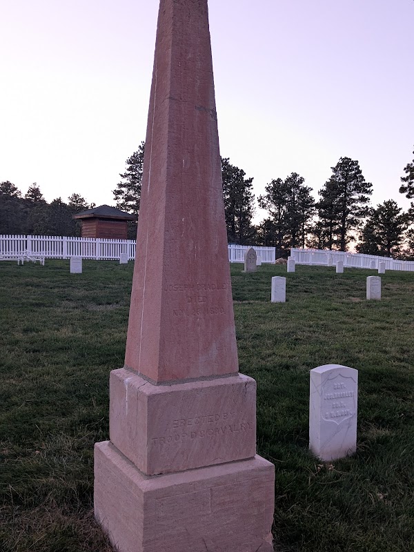 Fort Meade National Cemetery grounds