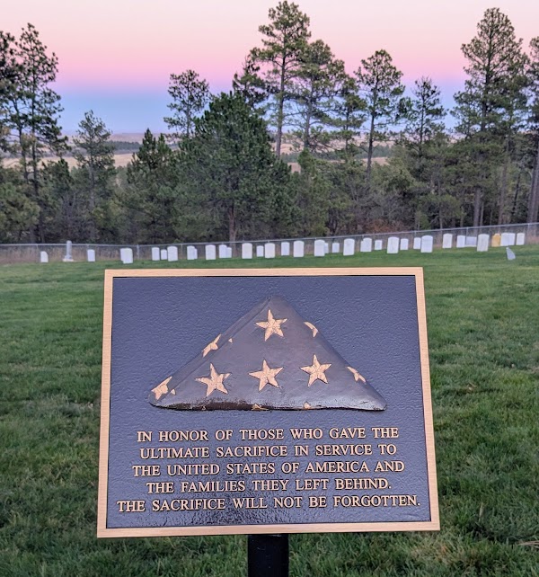Fort Meade National Cemetery grounds