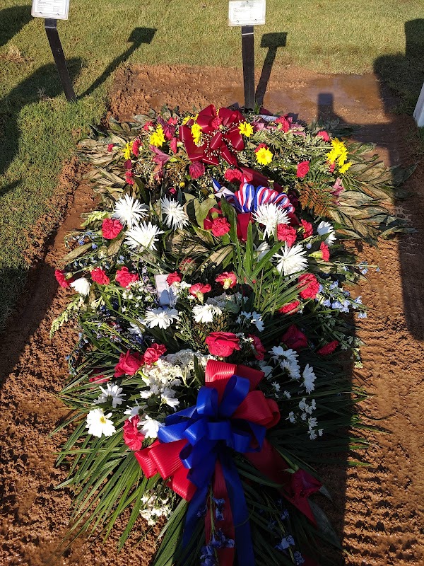 Fort Mitchell National Cemetery grounds