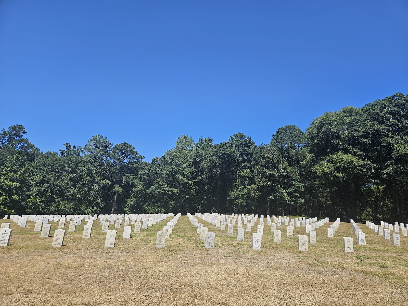 Fort Mitchell National Cemetery headstone and grounds