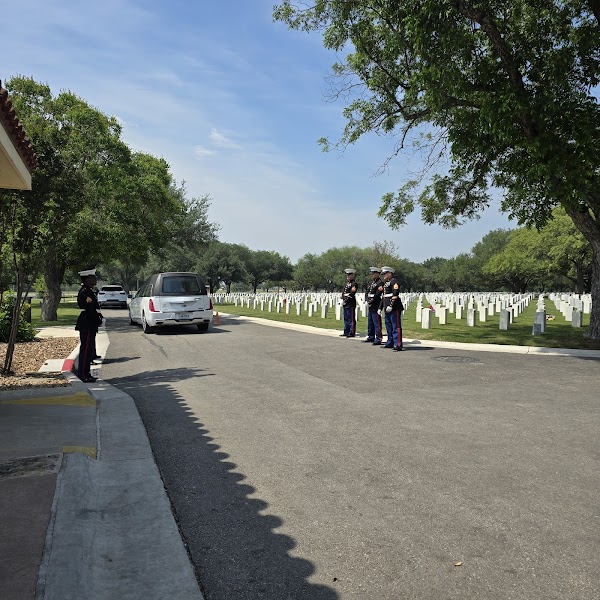 Fort Sam Houston National Cemetery grounds