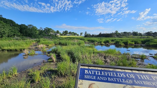 Fort Saybrook Monument Park grounds