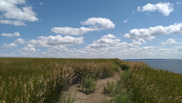 Fort Stevenson State Park grounds