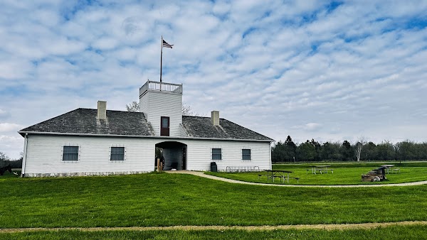 Fort Stevenson State Park grounds