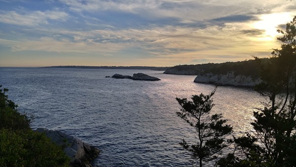 Fort Wetherill State Park grounds