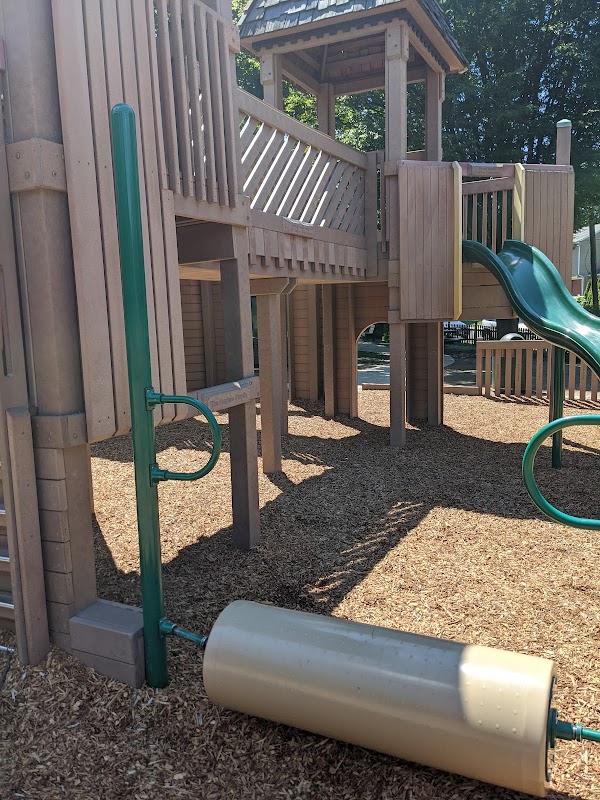 Frank Fullerton Memorial Park grounds